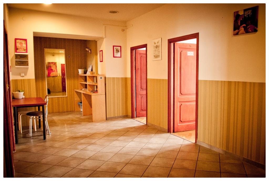 Hostel Bemma - Ozonowane Pokoje Wroclaw Exterior photo